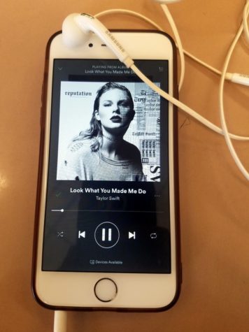 Taylor Swift changes her ‘Reputation’ with two new singles