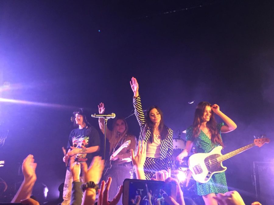 The Aces (Alisa Ramirez, Katie Henderson, Cristal Ramirez, McKenna Petty) take their final bows at a sold-out Lincoln Hall show.