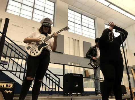Student musicians jam out in new rock band class