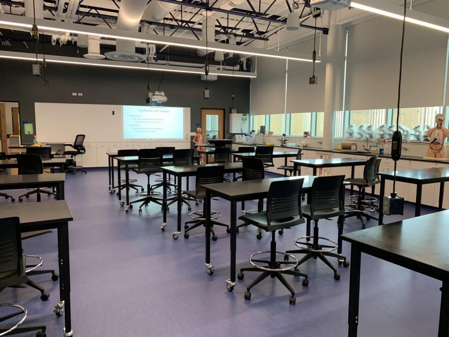 This new science classroom is located in the building extension on the second floor. 