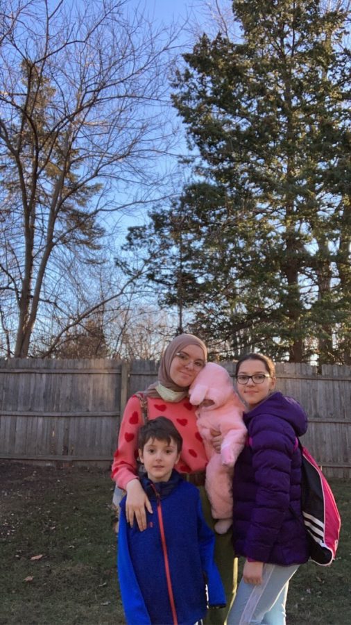 [The age difference] is okay because we are all at our own different pace, senior Ensara Sejko said. Sejko has three younger siblings: Jursa (13), Raid (7) and Kenza (1).