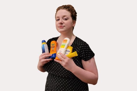 Sunscreen can come in many different varieties, even being incorporated into some cosmetic products.