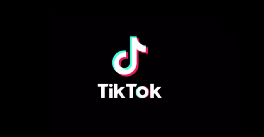 Tik+Tok+has+affected+many+students%2C+and+their+attention+span+while+doing+schoolwork.+