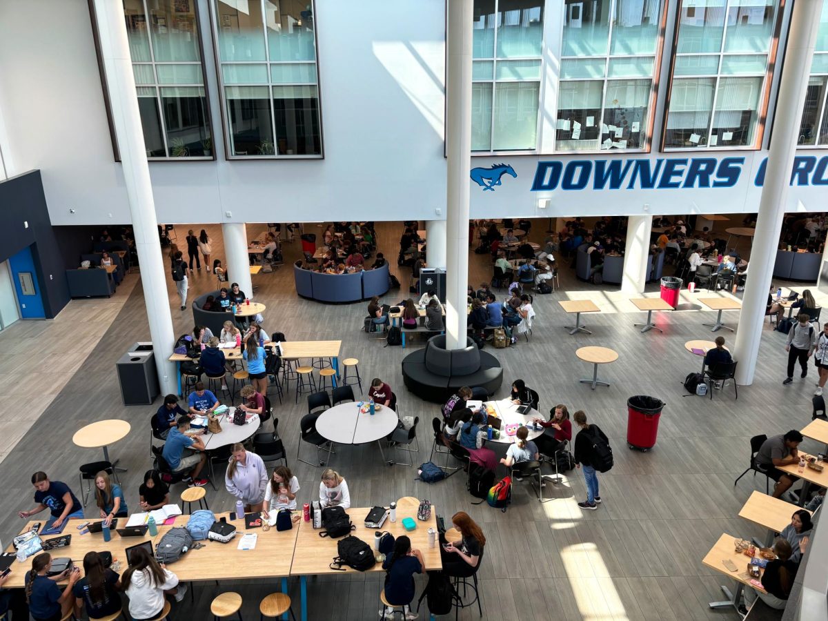 From first period to the very end of the academic day, the DGS commons is teeming with student life.