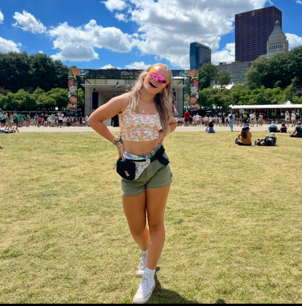 Kate Dziewinski predicts the 2025 Lollapalooza 2025 lineup for her fourth year attending the festival.