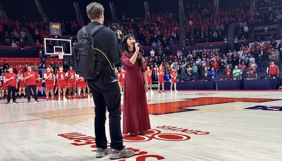 Mariano leaves it all on the court, ending with an unforgettable performance.